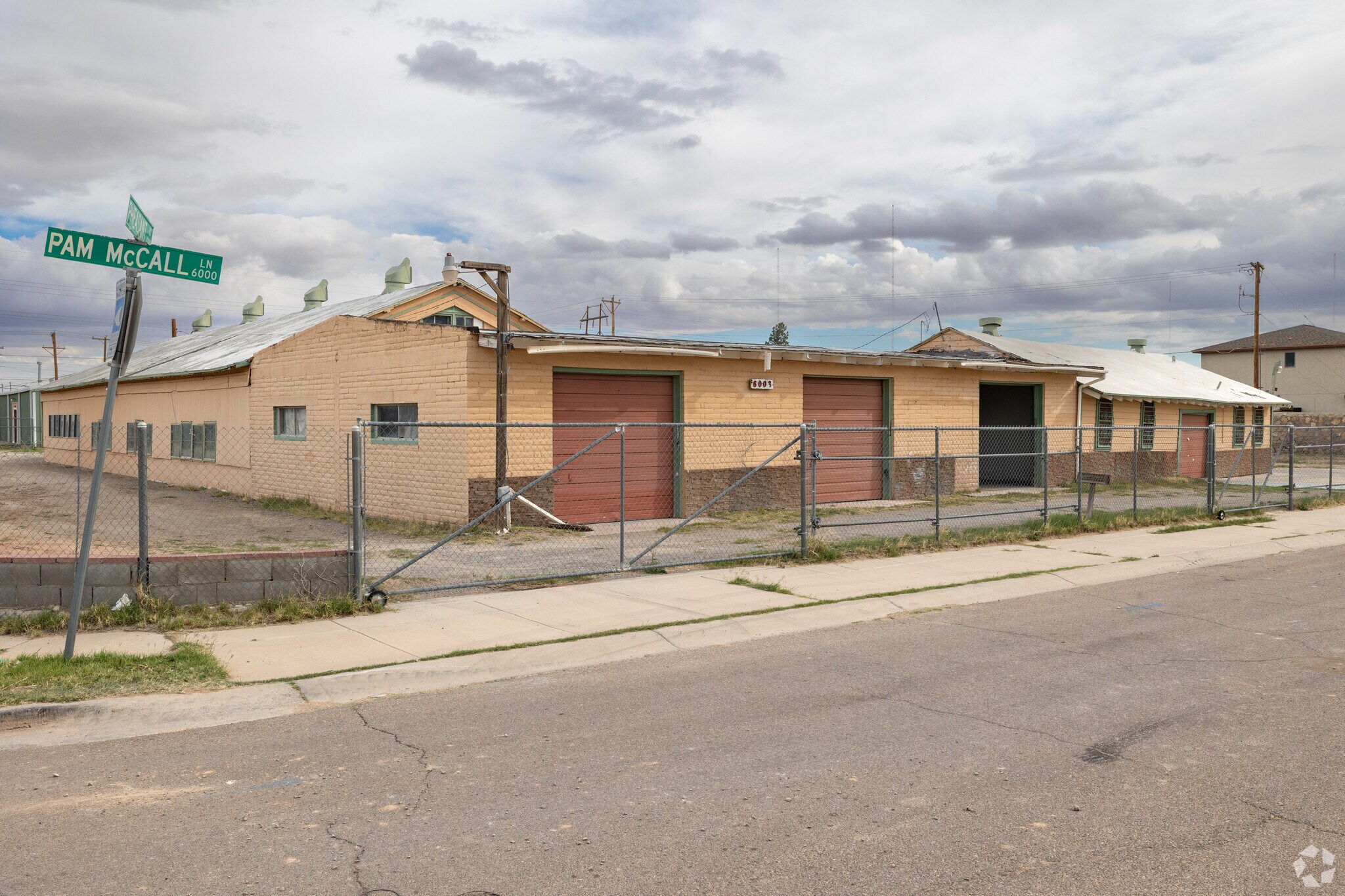 10390 Dyer St, El Paso, TX for sale Primary Photo- Image 1 of 4