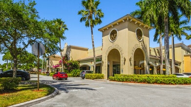 10100-10280 W Forest Hill Blvd, Wellington, FL for lease Interior Photo- Image 2 of 3