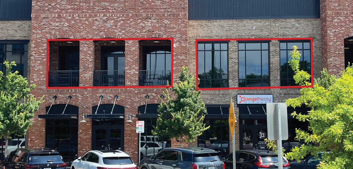 5009 W Broad St, Sugar Hill, GA à louer Photo du bâtiment- Image 1 de 14