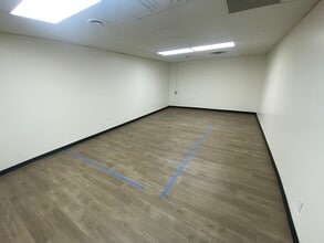 307 S Main St, Bryan, TX for lease Interior Photo- Image 2 of 2
