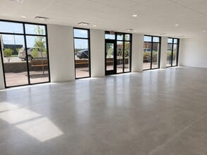 1400 E Hoffer St, Kokomo, IN for lease Interior Photo- Image 2 of 4