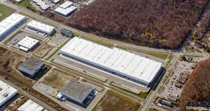 15 Pearson St, Kitchener, ON - AERIAL  map view