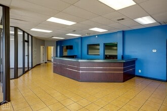 2617 Phillips Dr, Jonesboro, AR for sale Interior Photo- Image 2 of 8