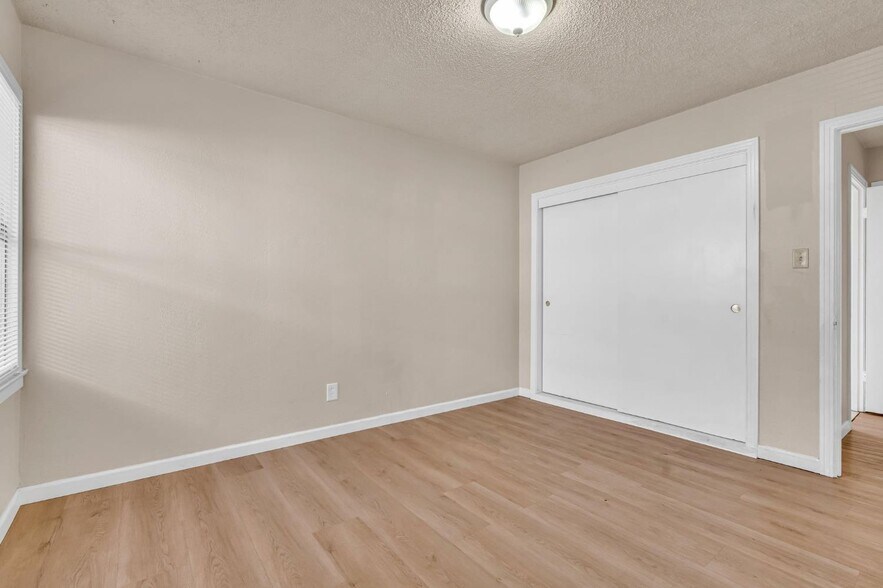 1146 N Monroe St, Stockton, CA à vendre - Photo intérieure - Image 3 de 24