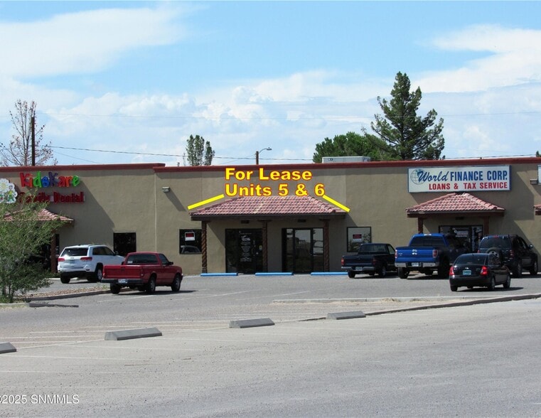1275 Anthony Dr, Anthony, NM for lease - Building Photo - Image 2 of 32