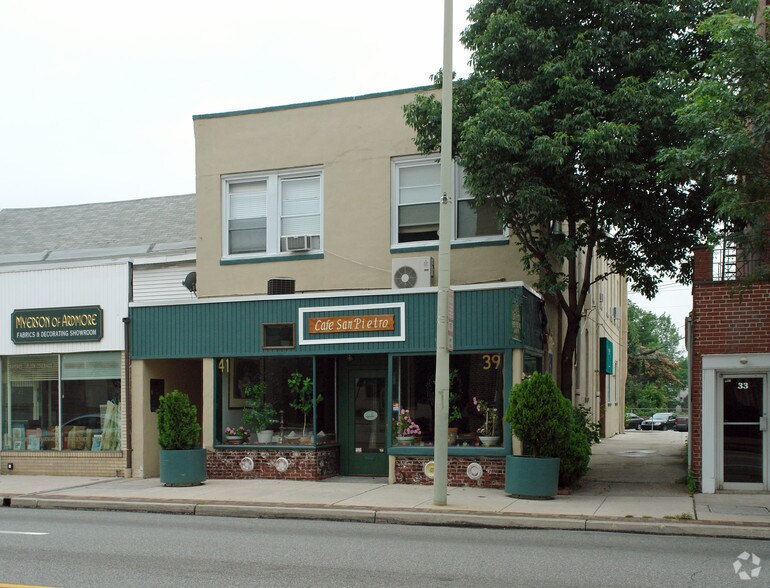 39-41 W Lancaster Ave, Ardmore, PA à vendre - Photo principale - Image 1 de 5