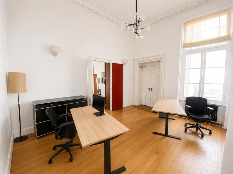 26 Rue De Richelieu, Paris for lease - Building Photo - Image 2 of 8