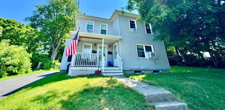 88 N Division St, Auburn, NY à vendre - Photo principale - Image 1 de 1