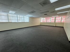 14416-14420 Chase St, Panorama City, CA for lease Interior Photo- Image 1 of 2