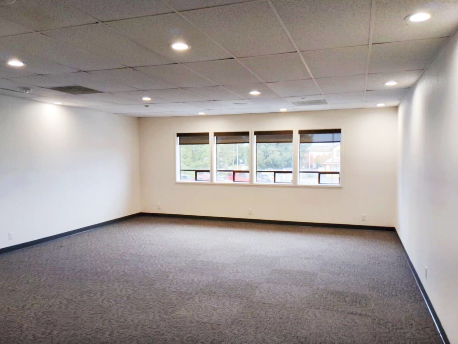 40 Penny Ln, Watsonville, CA for lease Interior Photo- Image 1 of 9