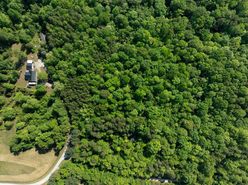 479 Mudlee Dr, Hurdle Mills, NC for sale Primary Photo- Image 1 of 6