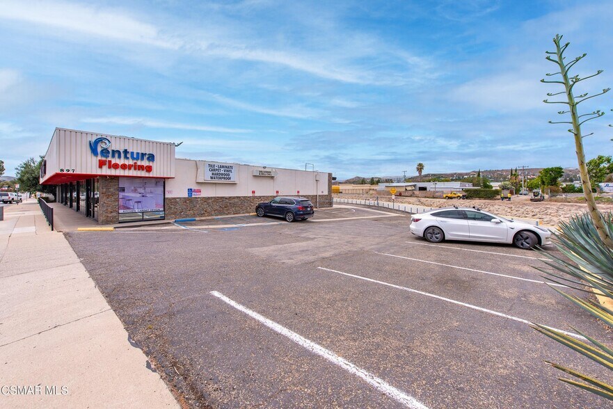 875 E Los Angeles Ave, Simi Valley, CA à vendre - Photo du bâtiment - Image 3 de 14