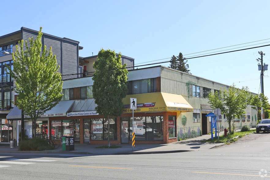 4384-4390 Fraser St, Vancouver, BC for sale - Primary Photo - Image 1 of 8