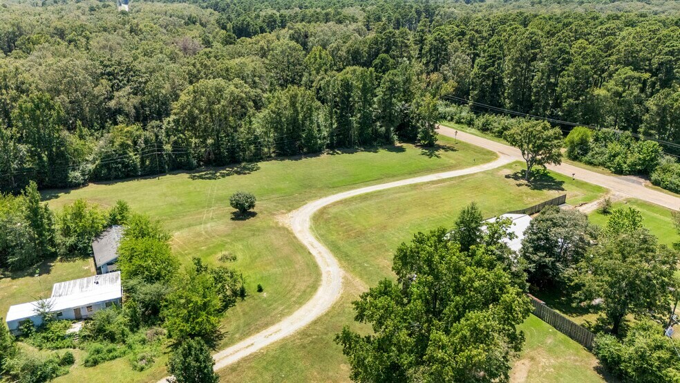 505 Bub Hayner Rd, Karnack, TX à vendre - Photo du bâtiment - Image 2 de 82