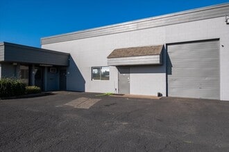 2300 Ferry St SW, Albany, OR à louer Photo intérieure- Image 1 de 2