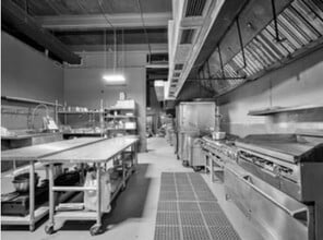 2739 NW 54th St, Miami, FL for lease Interior Photo- Image 2 of 5