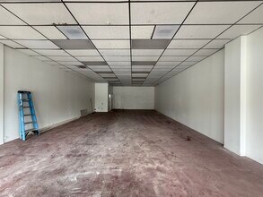596 Mobil Ave, Camarillo, CA for lease Building Photo- Image 2 of 4