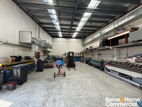 20-22 Barry Rd, Chipping Norton for lease Interior Photo- Image 2 of 6