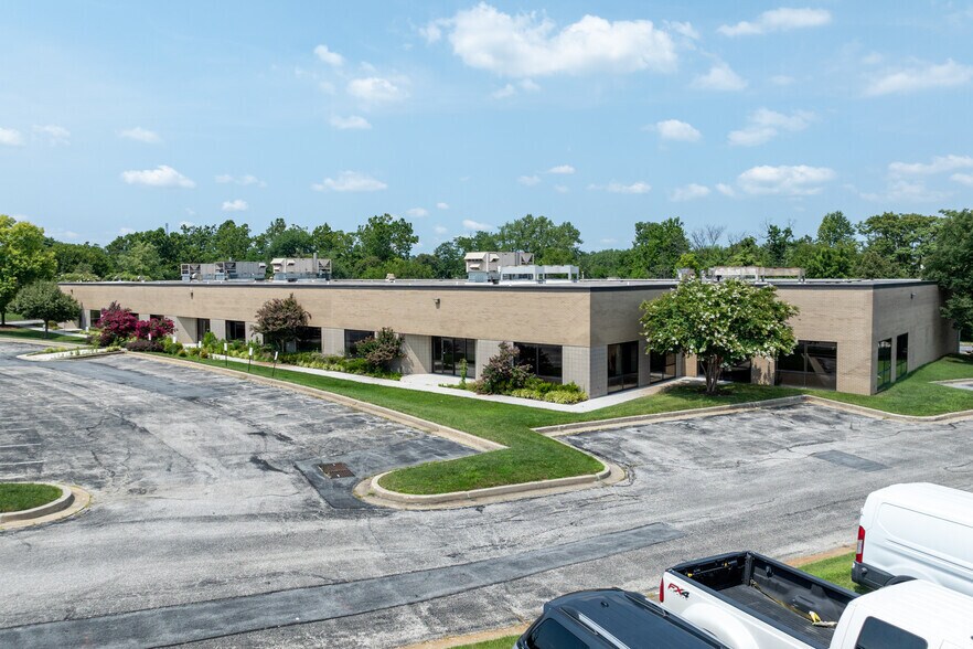 7253 Ambassador Rd, Windsor Mill, MD à louer - Photo du bâtiment - Image 3 de 6