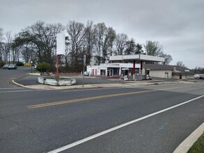 405 E Clements Bridge Rd, Runnemede, NJ à vendre Photo intérieure- Image 1 de 10