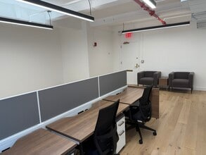 57 W 57th St, New York, NY for lease Interior Photo- Image 2 of 9