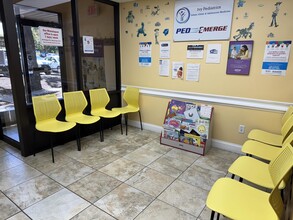 5-10 Brunswick Woods Dr, East Brunswick, NJ for lease Interior Photo- Image 2 of 8