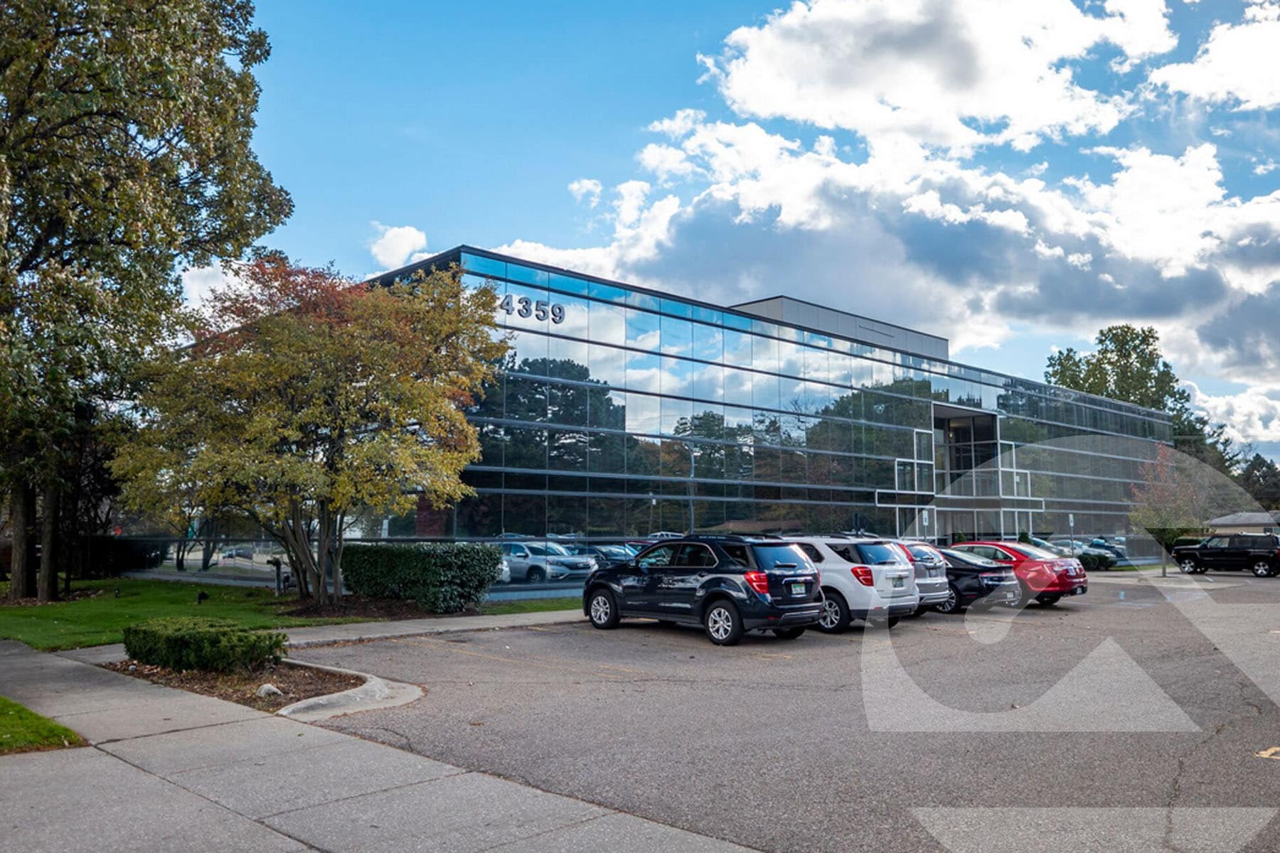 24359 Northwestern Hwy, Southfield, MI for lease Primary Photo- Image 1 of 2