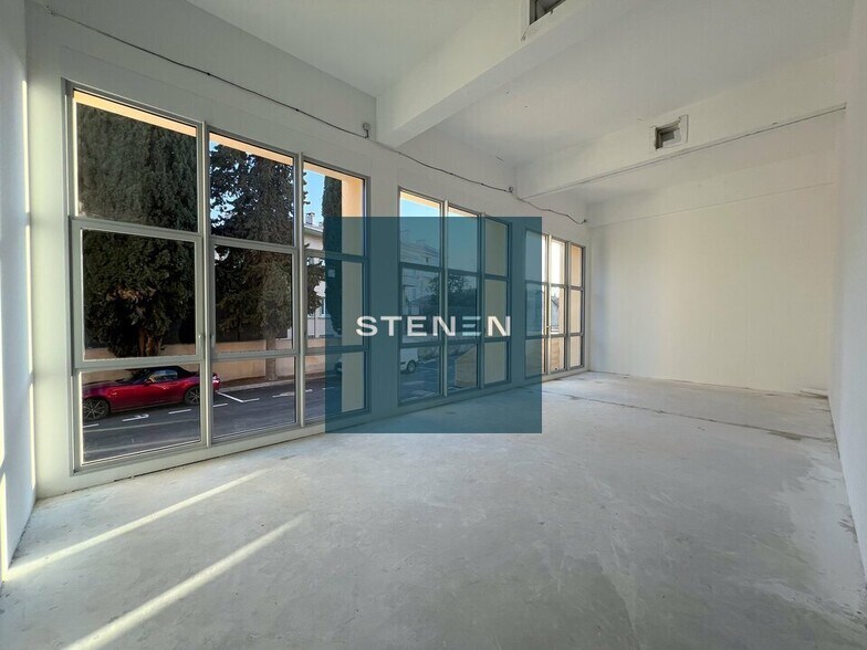 10 Avenue Paul Cézanne, Aix-en-Provence for lease - Interior Photo - Image 3 of 6