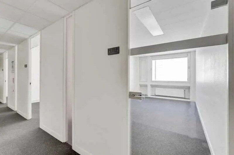 Bureau dans Lyon à vendre - Photo intérieure - Image 3 de 13