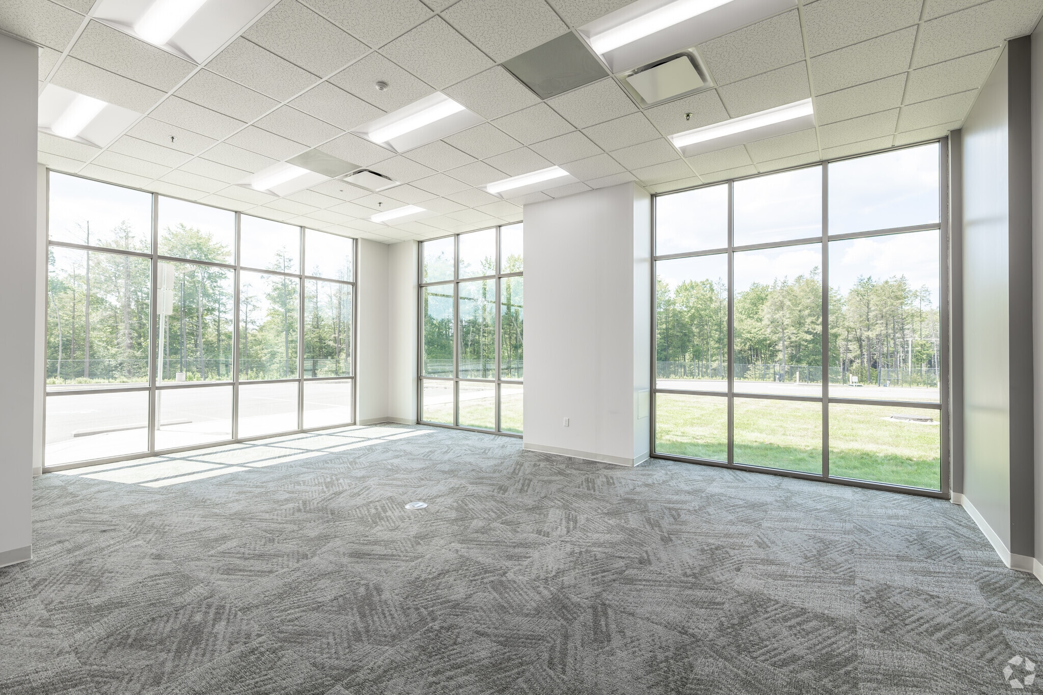 198 Commercial Blvd, Blakeslee, PA for lease Interior Photo- Image 1 of 13