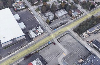 388-396 W John St, Hicksville, NY - Aerial map view