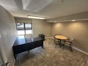 841 Front St, Louisville, CO for lease Interior Photo- Image 2 of 2