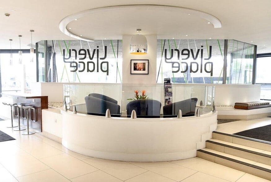 35 Livery St, Birmingham à louer - Photo du bâtiment - Image 2 de 56