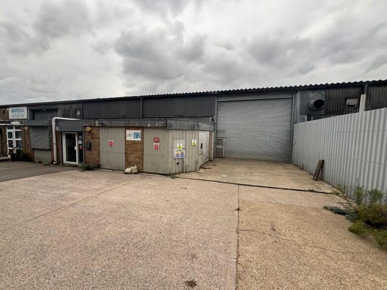 Hazel Rd, Southampton for lease - Building Photo - Image 3 of 5