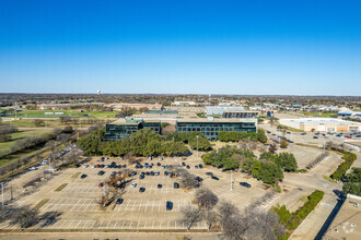 9151 Grapevine Hwy, North Richland Hills, TX - Aérien  Vue de la carte - Image1