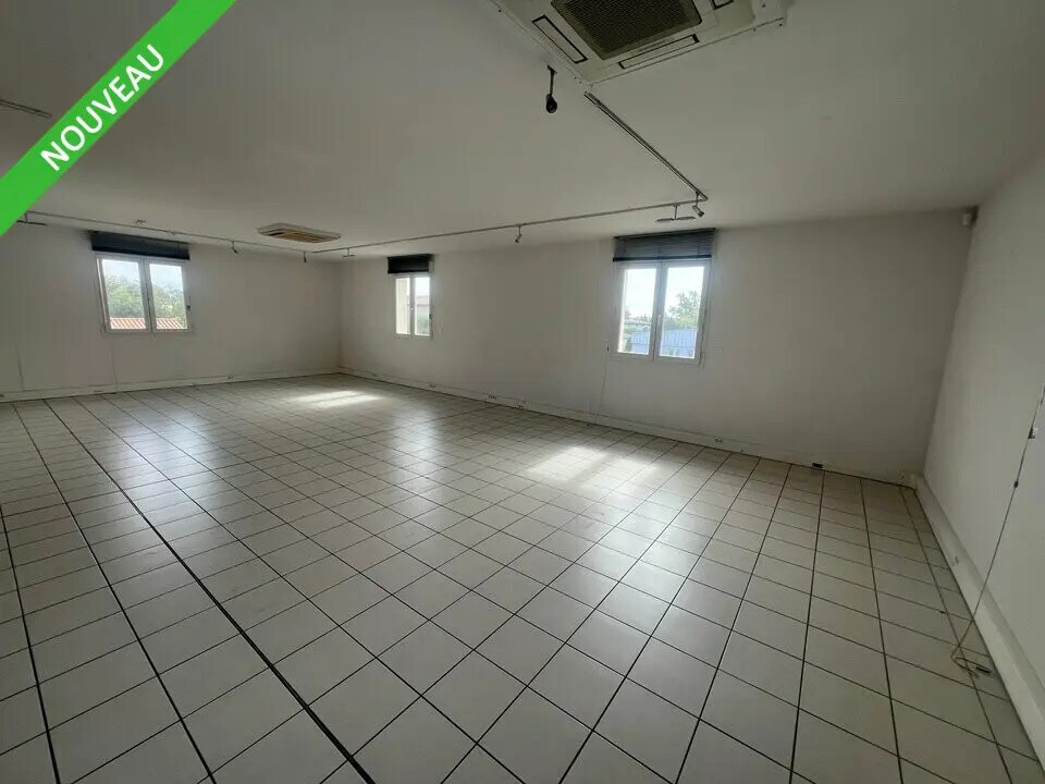 Office in Valence for sale Building Photo- Image 1 of 6