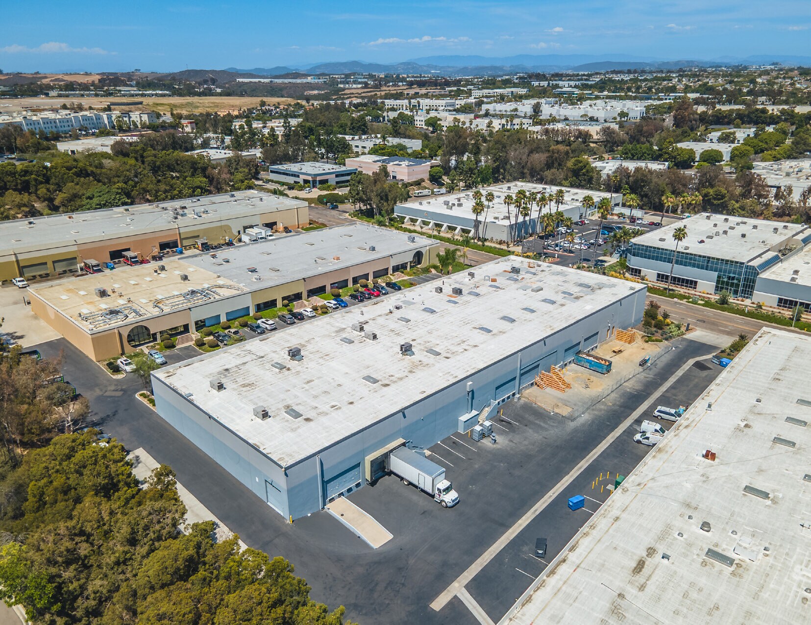6231 Yarrow Dr, Carlsbad, CA for lease Building Photo- Image 1 of 10
