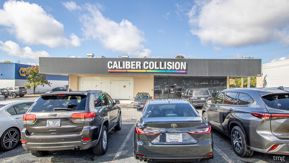 4438 South Blvd, Charlotte, NC à vendre - Photo du bâtiment - Image 2 de 8