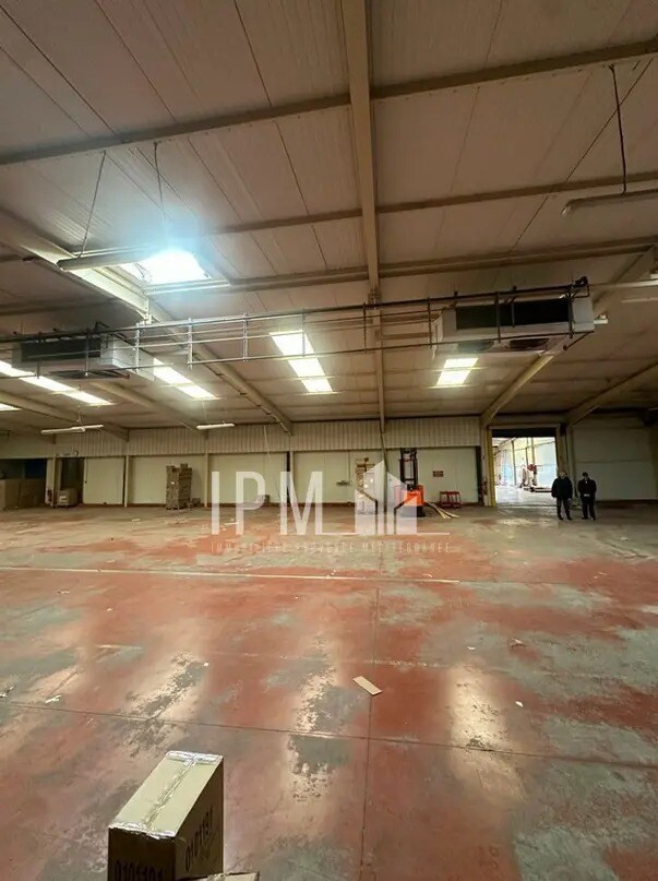 Flex in Lançon-Provence for sale Interior Photo- Image 1 of 4