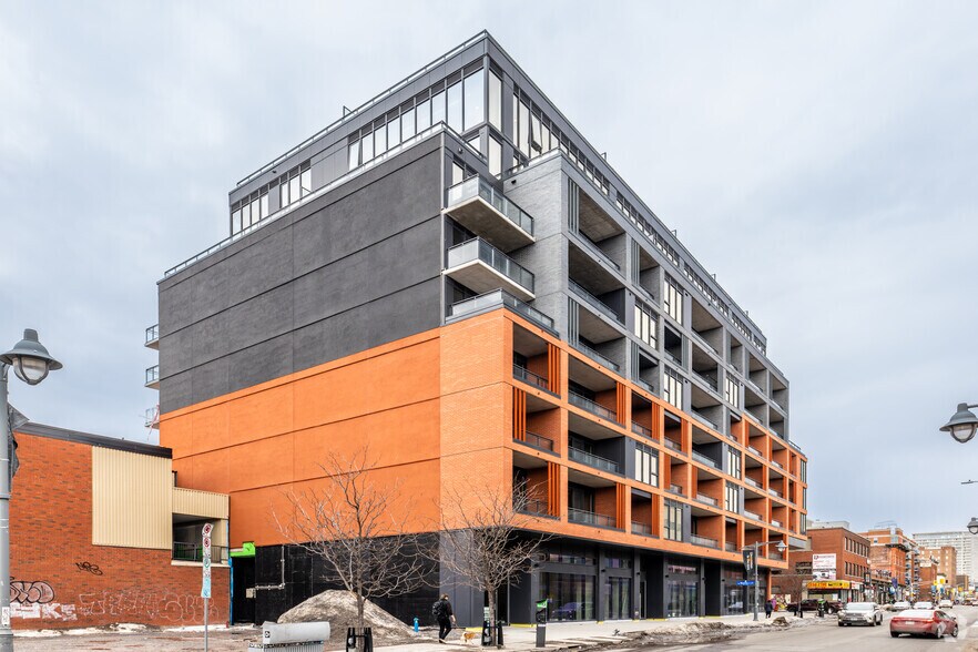 390-394 Bank St, Ottawa, ON à louer - Photo du bâtiment - Image 2 de 5