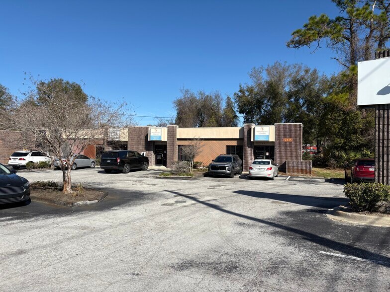 2415 S Volusia Ave, Orange City, FL à vendre - Photo du bâtiment - Image 3 de 13