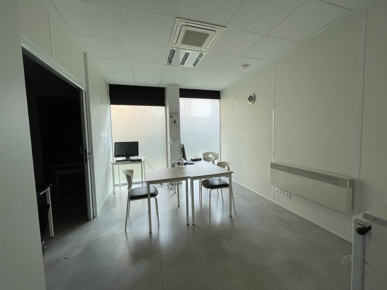 48 Rue De La Colonie, Paris for lease Interior Photo- Image 1 of 9