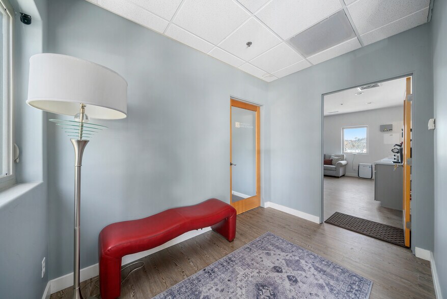 1400 Railroad St, Paso Robles, CA à louer - Photo du bâtiment - Image 3 de 28