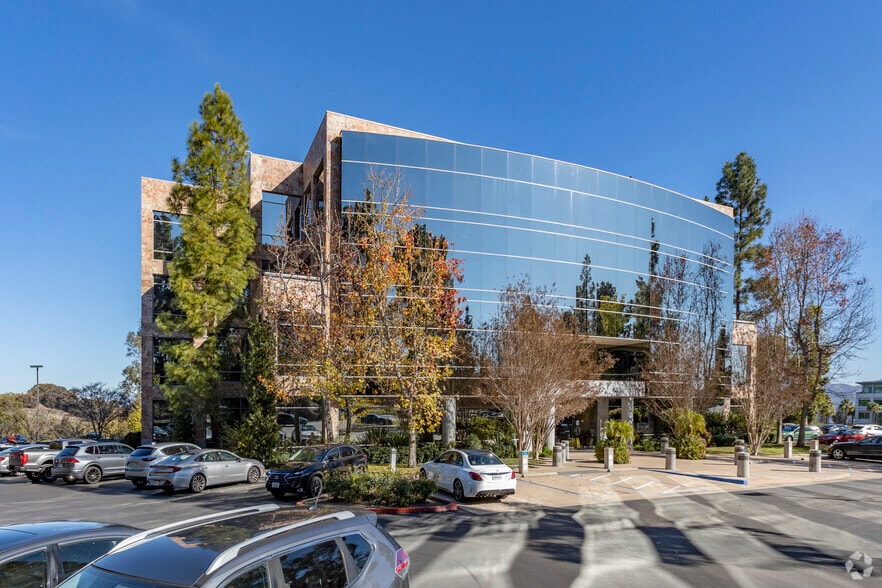 16644 W Bernardo Dr, San Diego, CA for lease - Building Photo - Image 2 of 6