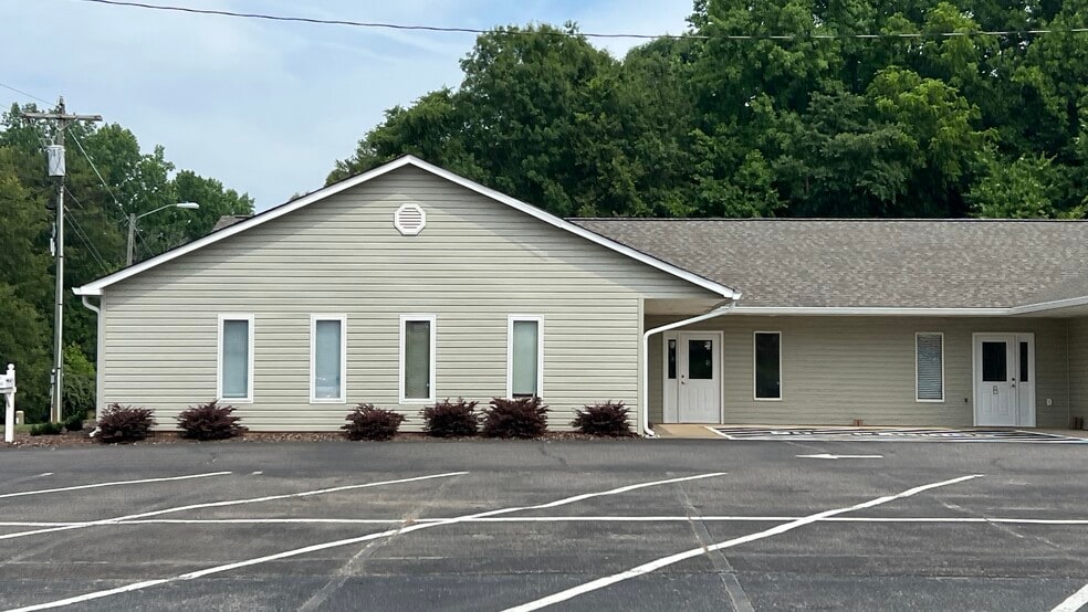 425 Cherryville Rd, Shelby, NC for lease - Building Photo - Image 2 of 12