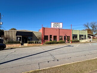 Plus de détails pour 723 Carroll St, Perry, GA - Commerce de détail à louer