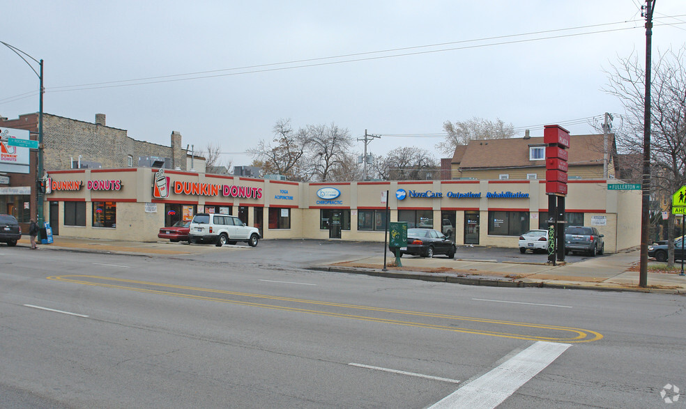 2565 W Fullerton Ave, Chicago, IL for sale - Building Photo - Image 1 of 1