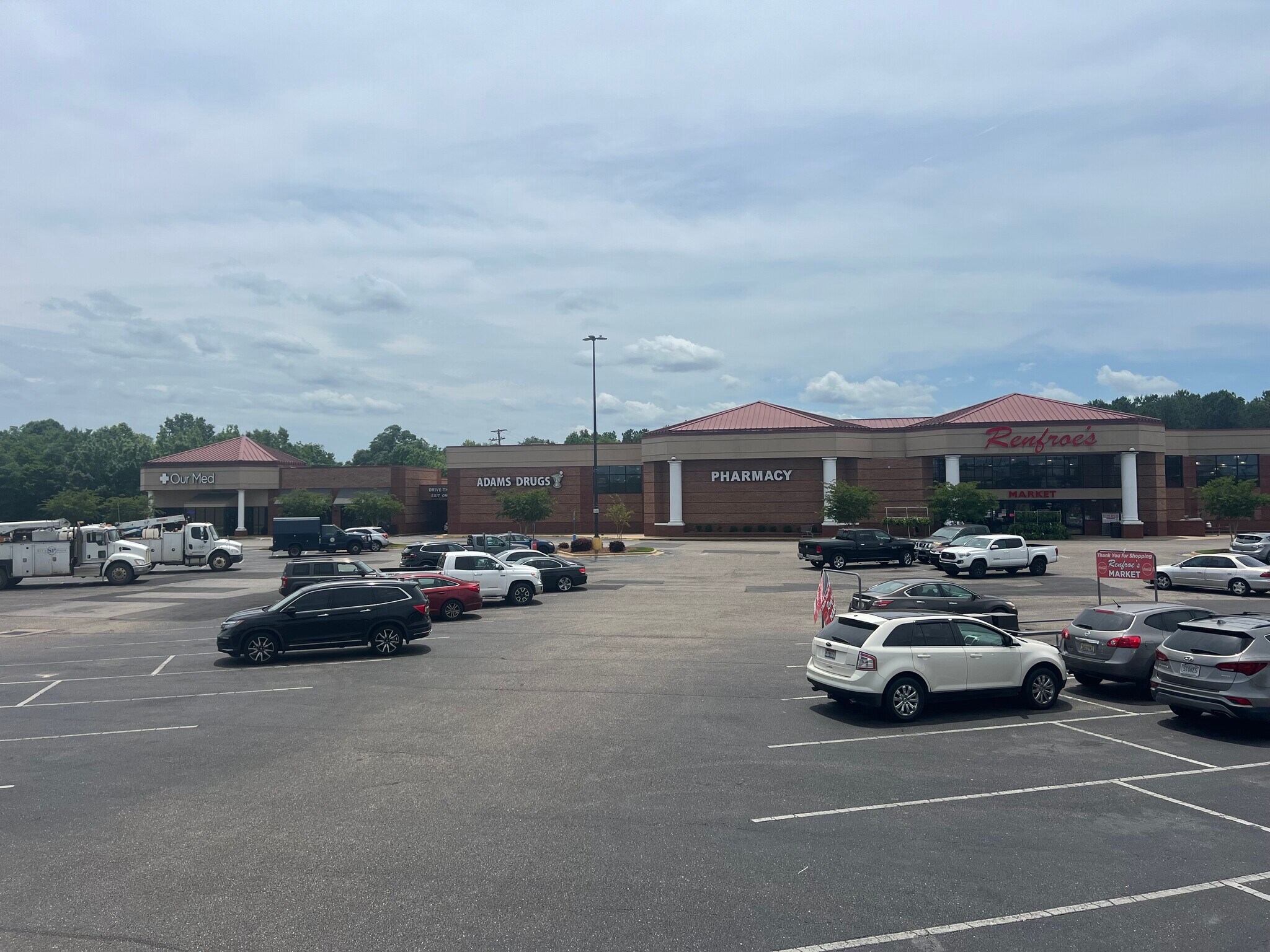 9168 Eastchase Pky, Montgomery, AL for lease Building Photo- Image 1 of 9