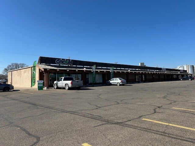 704-712 Maple Ave, Dalhart, TX à louer - Photo du bâtiment - Image 3 de 8