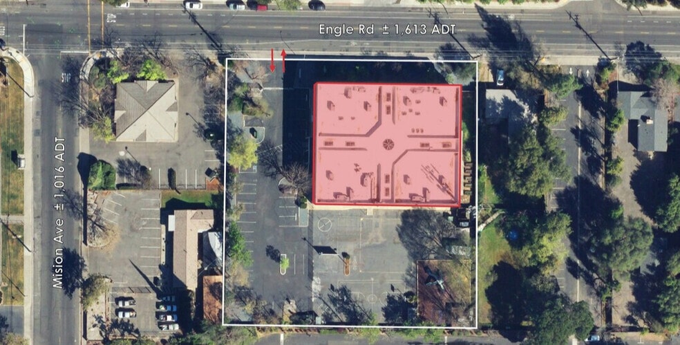 4718-4740 Engle Rd, Carmichael, CA à louer - Photo du bâtiment - Image 2 de 28